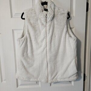 White  Winter Vest **See photos for measurements** Large -XL